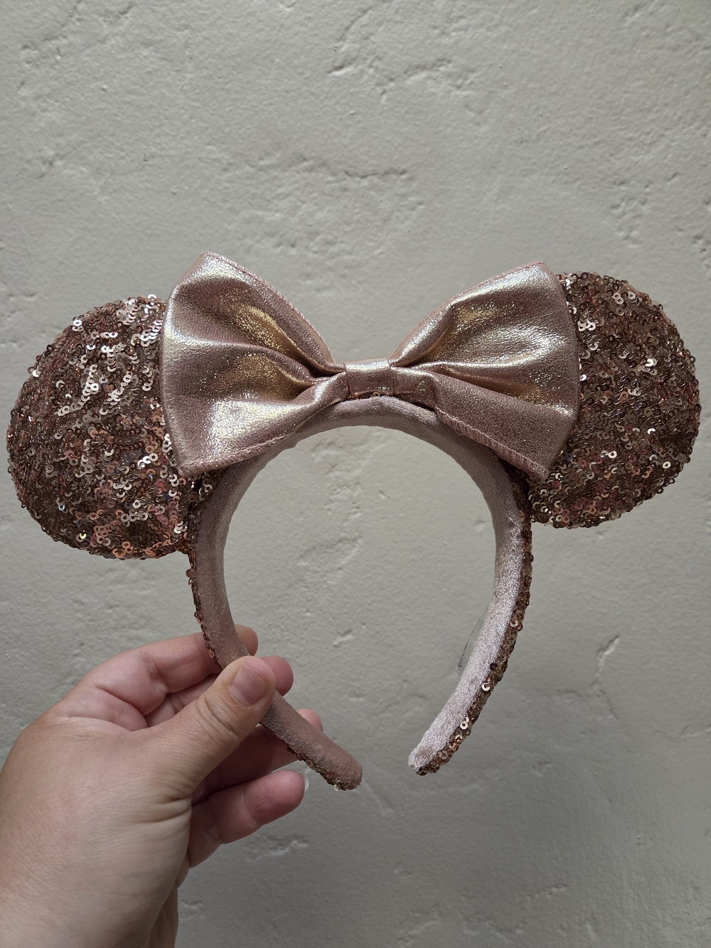Disney Rose Gold Sequin Minnie Ears Headband